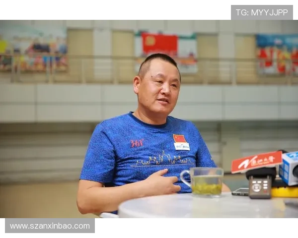 徐嘉余训练完直接打飞的去吃米其林，这自律和放纵切换得也太丝滑了